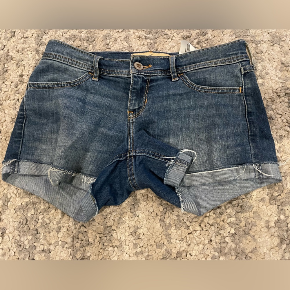 Hollister Midi Short